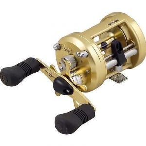 Катушка мультипликатор  SHIMANO CALCUTTA 400B (RH)