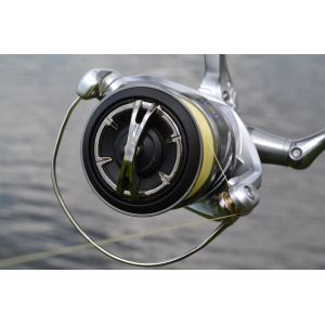 Катушка SHIMANO STRADIC 1000 FK