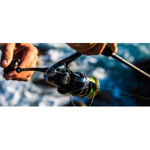 Катушка SHIMANO 17 SUSTAIN 4000 FI